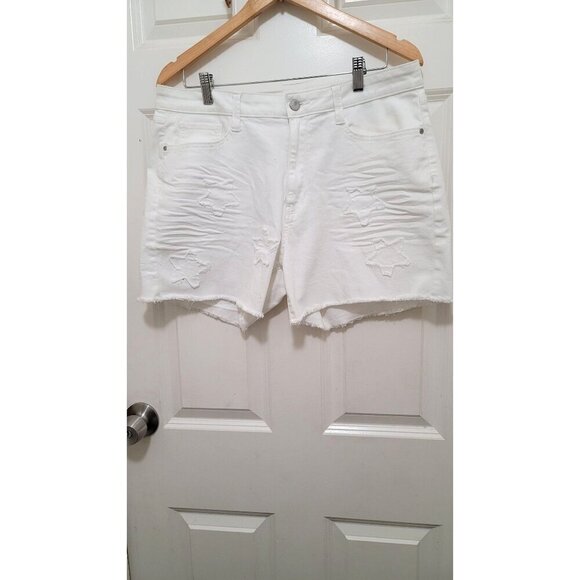 A.N.A White Denim Distressed Shorts With Star Appliques & Frayed Size 14T - Picture 1 of 9